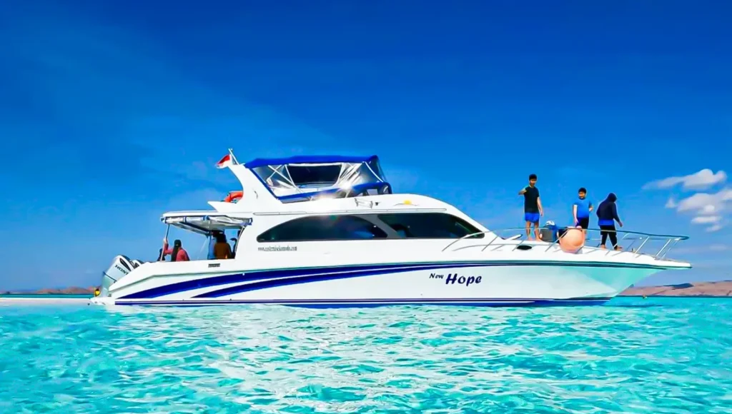 Komodo Speedboat charter